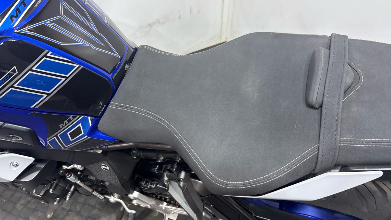 Yamaha Mt-10 (16MY)